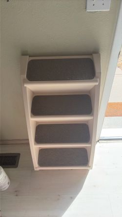 Dog stairs