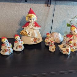 Hull Pottery Little Red Riding Hood 7 Piece Collection