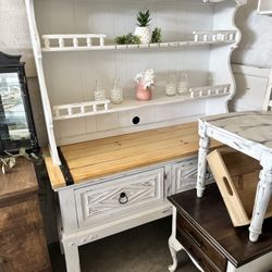 Buffet - Console - Hutch - Entryway Table