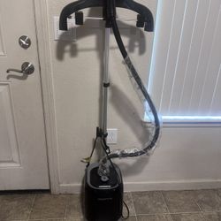 Rowenta Garment Steamer 