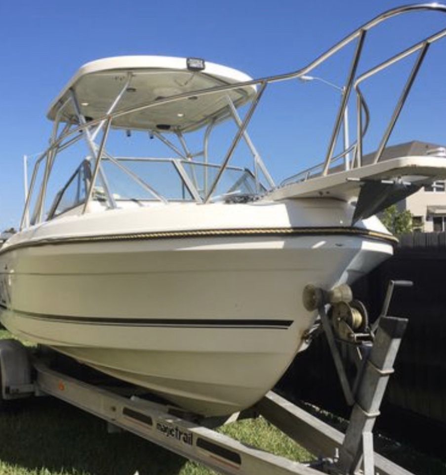 Boat For Sale. “Robalo”
