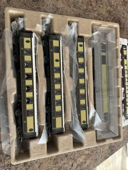 Hornby Belmond Pullman Train set
