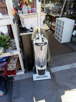 Shark Navigator Upright Vacuum Cleaner