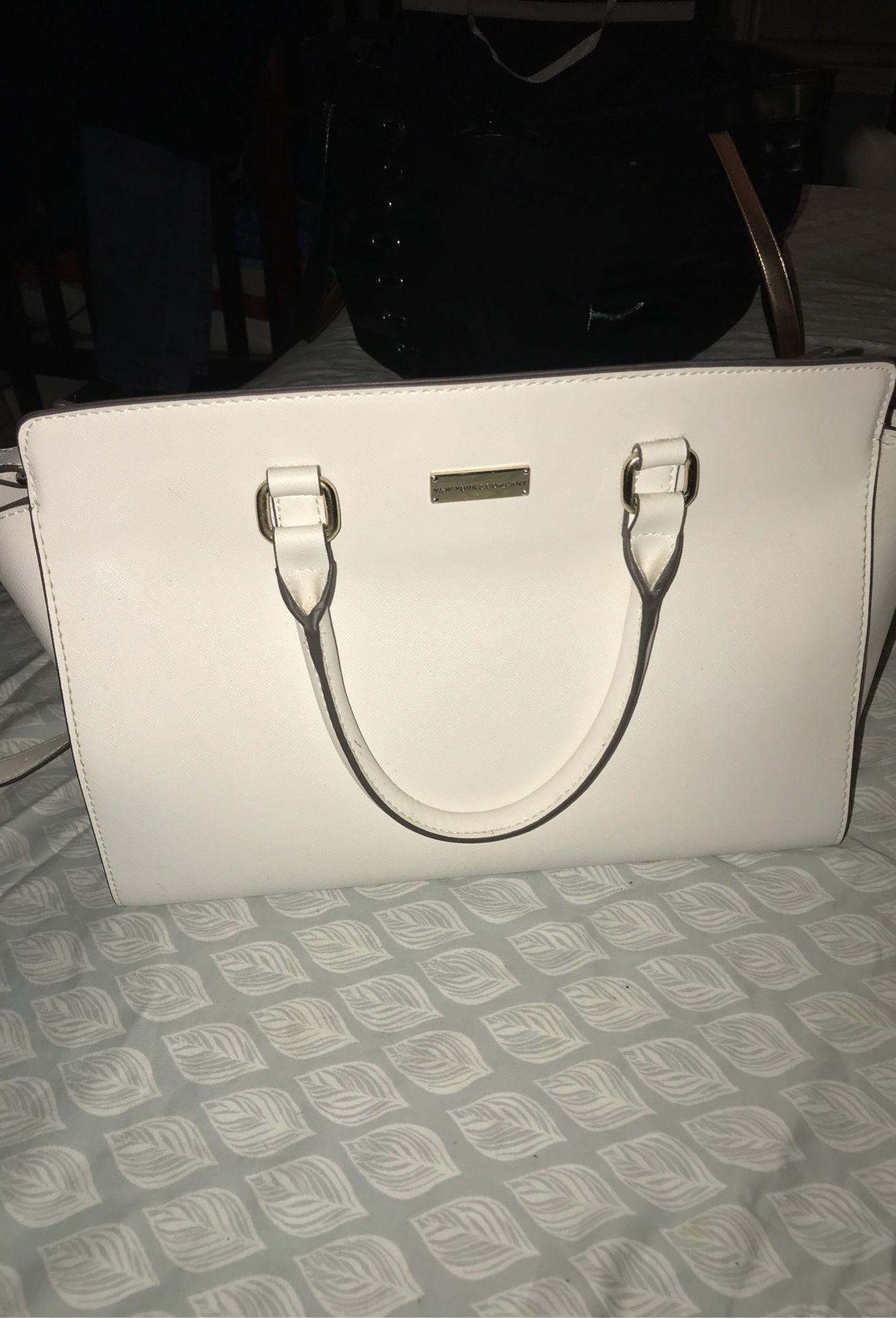 New York company purse