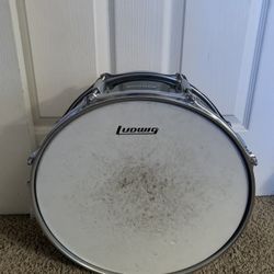 Piccolo snare drum 