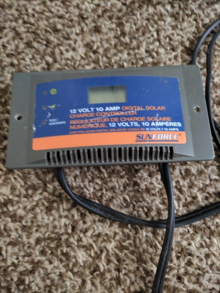 10 A PWM Solar Charge Controller