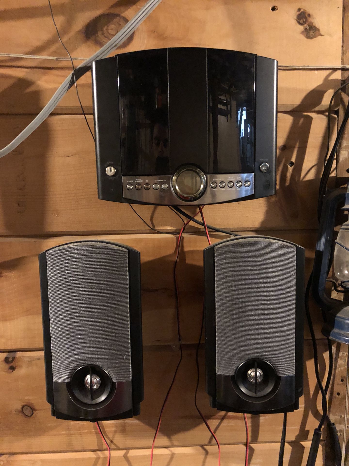 Speaker stereo radio system