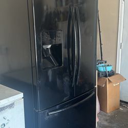 Samsung Refrigerator And Freezer 