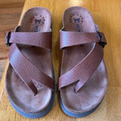 LIKE NEW MEPHISTO LEATHER AND CORK SANDALS size 38 Or 7.5 - 8 Women