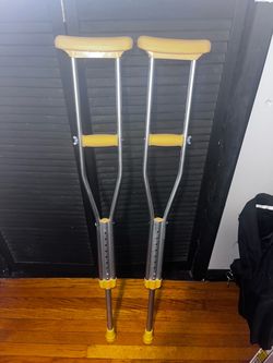 Petite sized Crutches