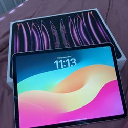 Apple iPad Pro 11″ (3rd Gen, 2021) Wi-Fi + Cellular 128GB + Apple Pencil