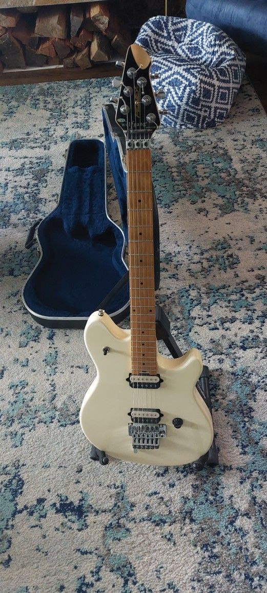 USA. Peavey EVH Wolfgang Special
