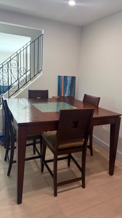 Counter height dining set (table with 4 chairs)