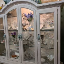 Two Piece Hutch