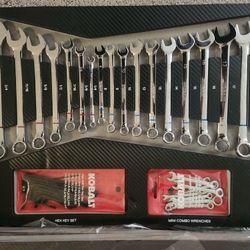 Kobalt Toolkit DuraTech Ratchet And Extension Kit With Tool Bag 