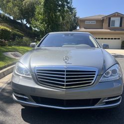 2010 Mercedes-Benz S550