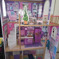Doll House For 18in Dolls