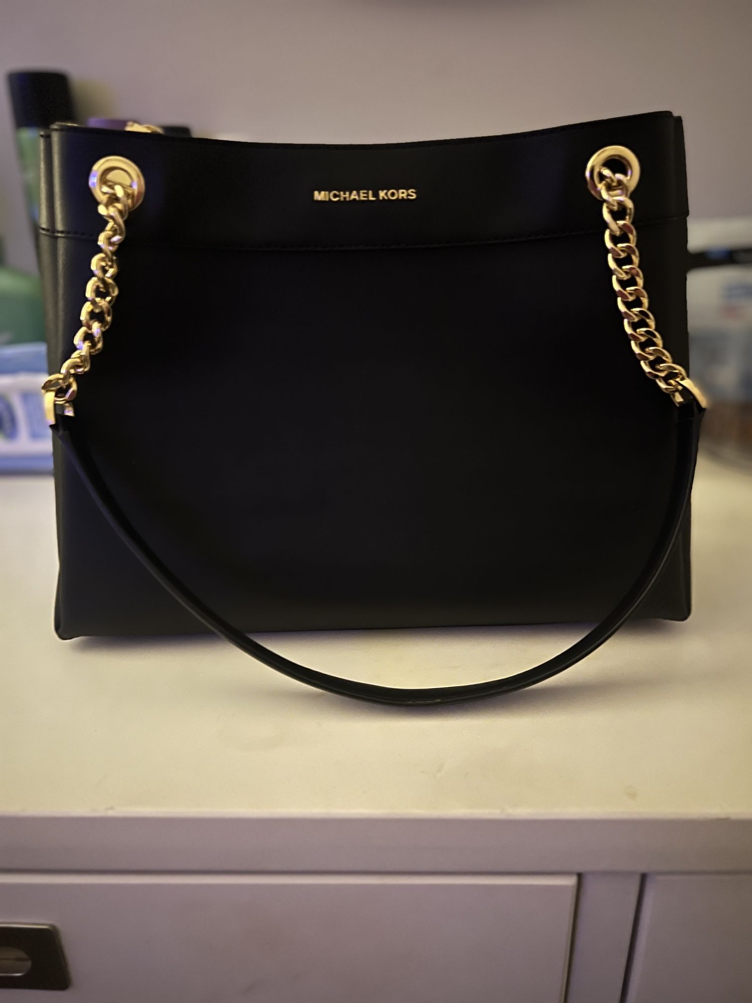 ori Medium Leather Tote Bag - Black - NEVER USED
