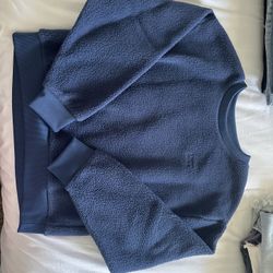 Levi’s Women’s Meadow Fleece Crewneck Sweater