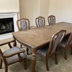 Dining Table Set