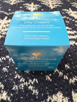 CVS Health Intense Moisture Day Cream SPF 20