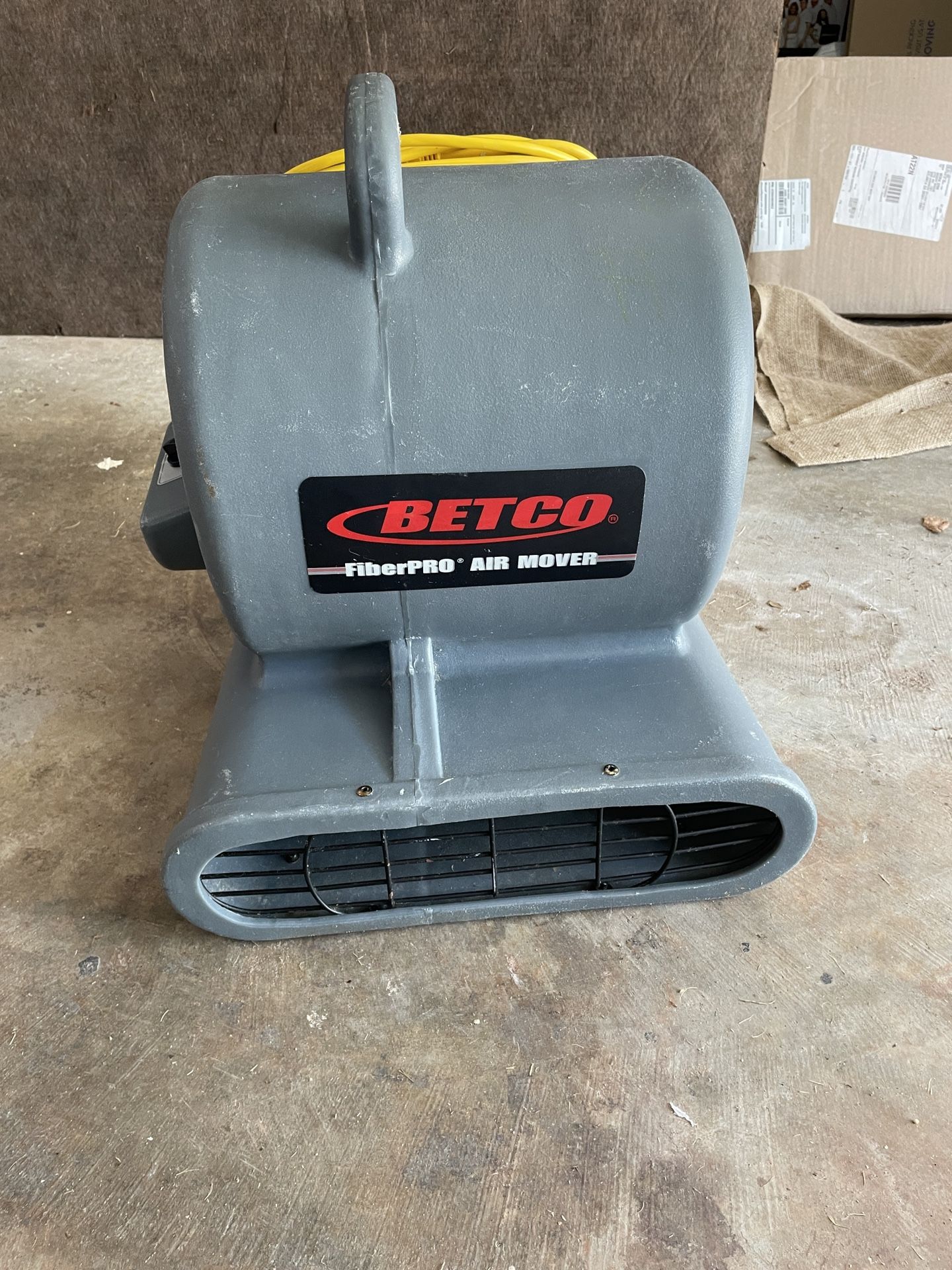 Betco 1/2 HP Floor Fan Dryer