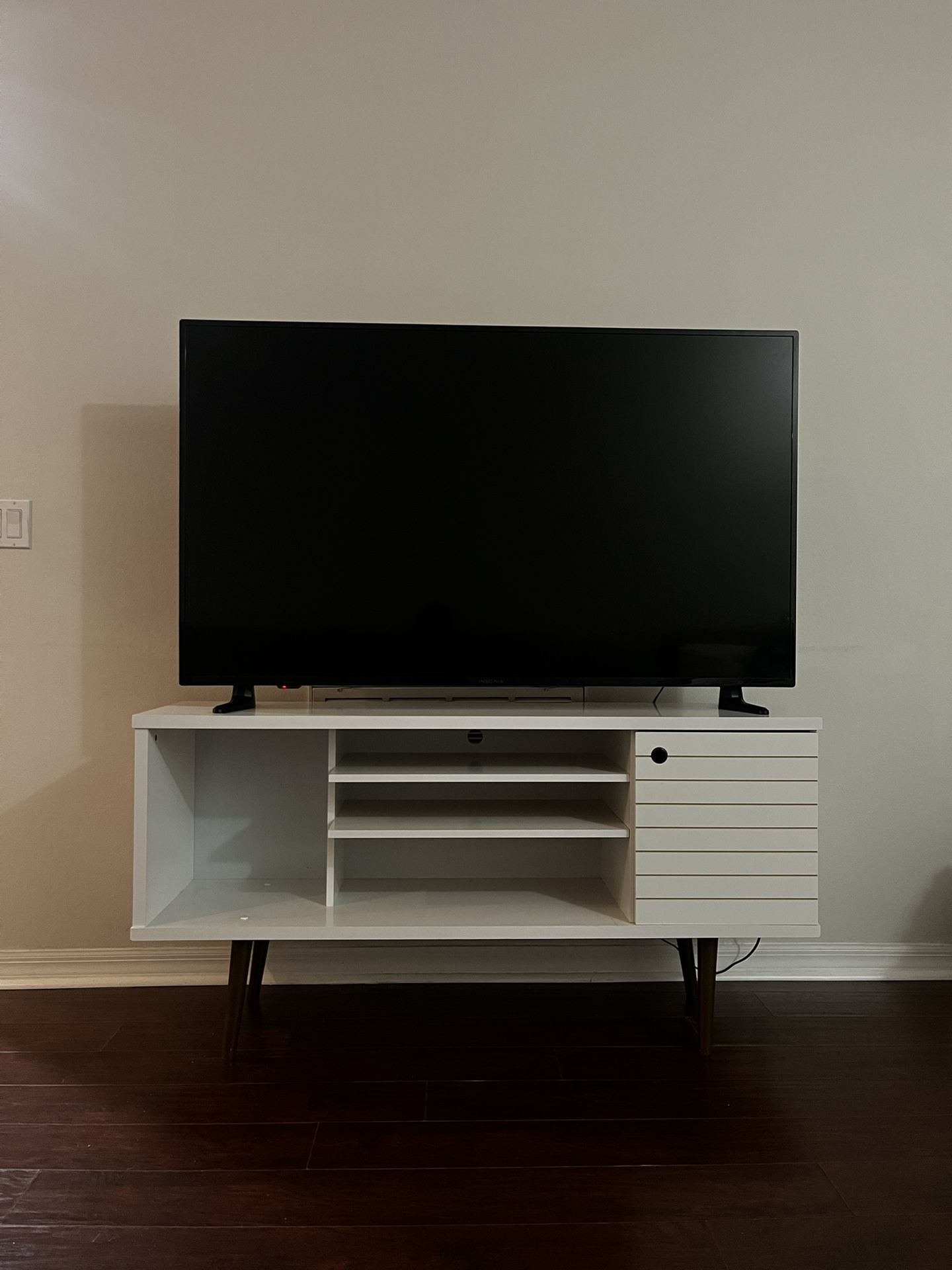 Tv Stand / Console