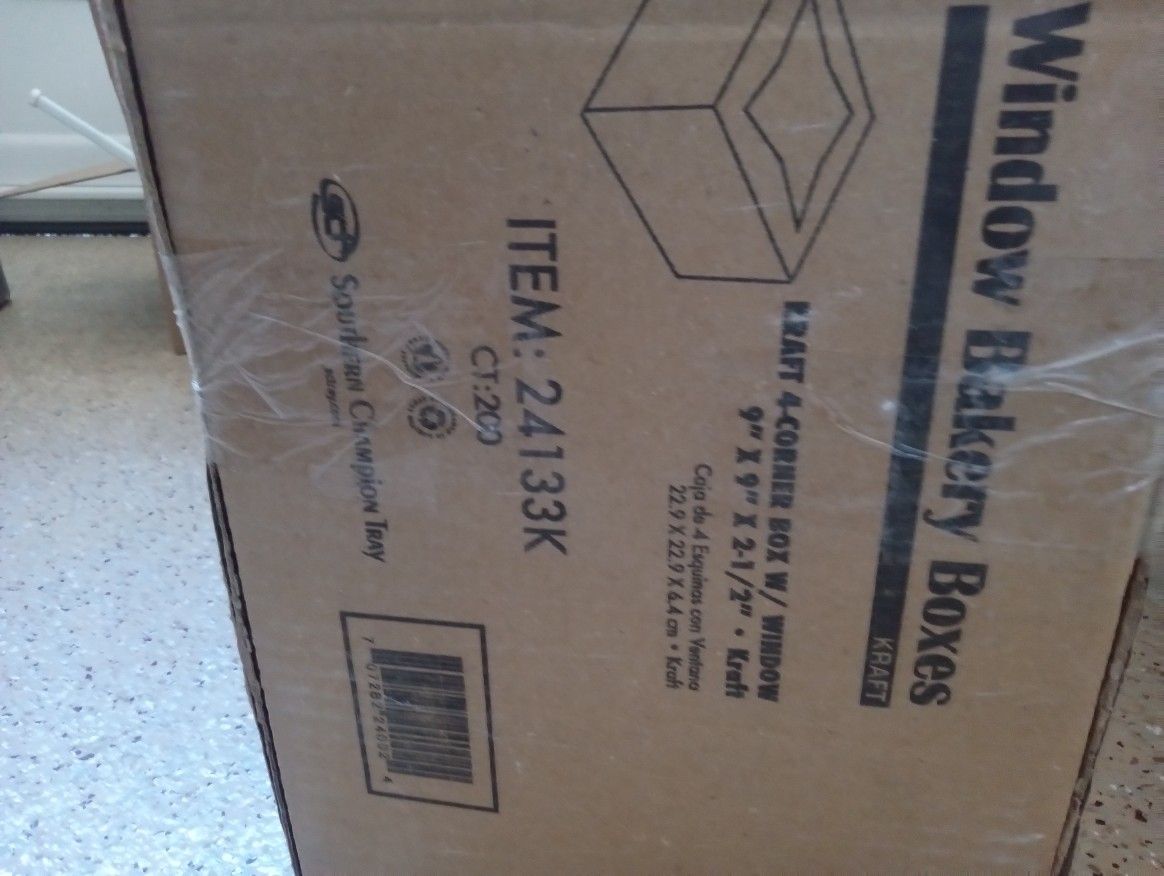 Unopened Case Bakery Boxes With Window