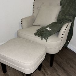 Brand New chair With Foot Rest (Beige) 