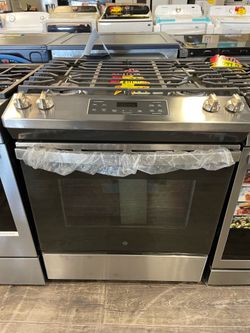 GE Gas Stove Read Description