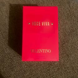 Valentino Perfume