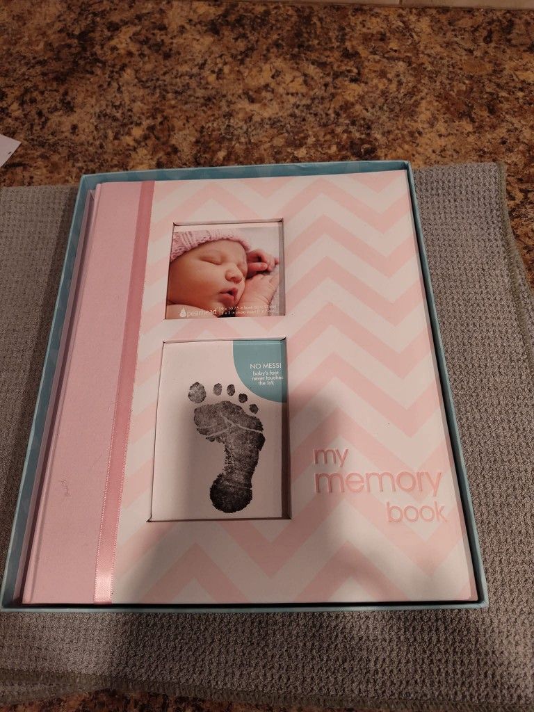Baby Memory Book-NEW