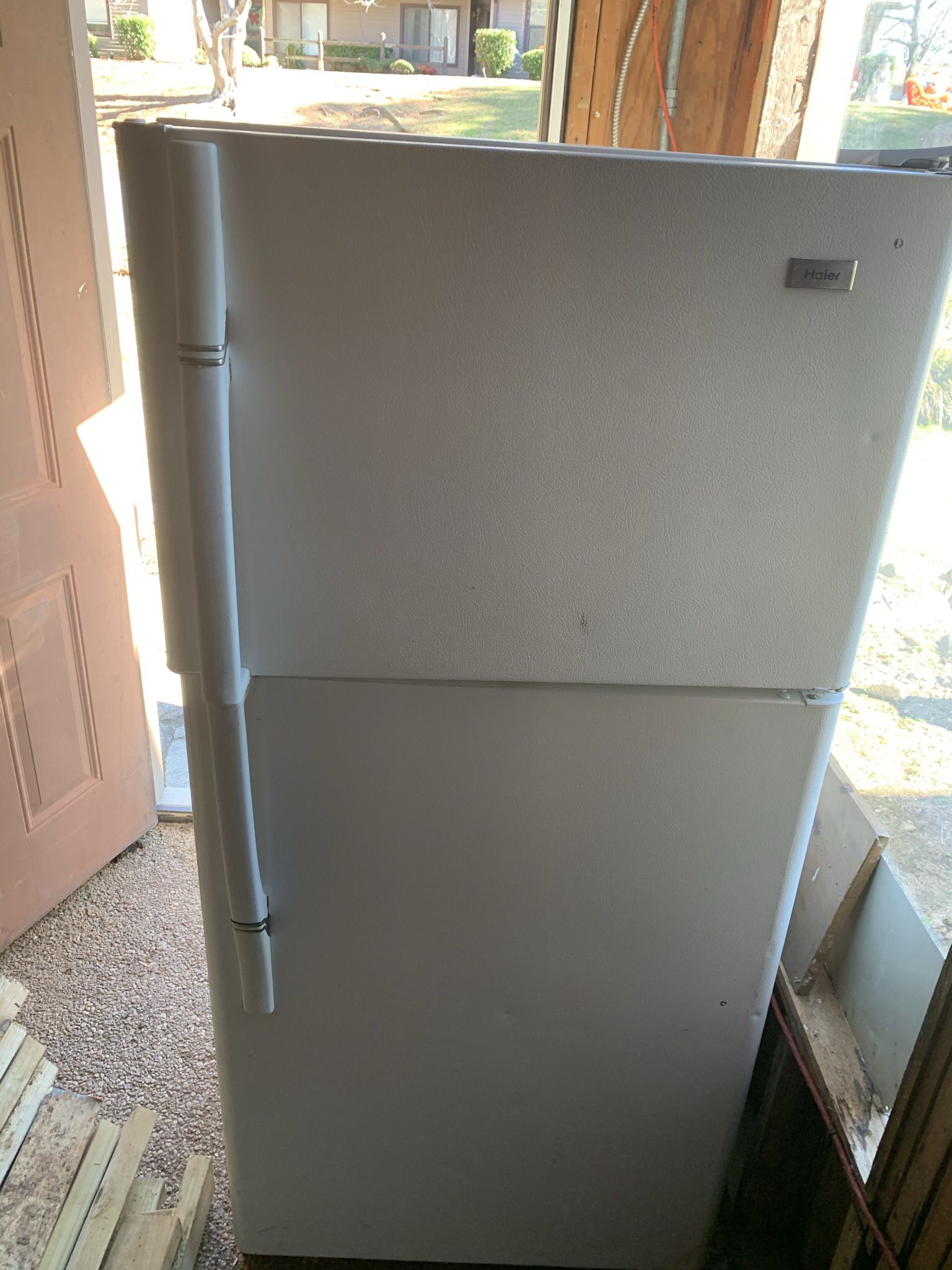 USED  Refrigerator - Garage Quality BEER Fridge-   Missing Shelves