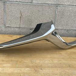 2020-2024 Mazda CX-30 Right passenger side Grille Chrome Molding Trim  OEM 