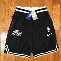 Brooklyn Nets Nike Courtside Shorts Size Small NEW