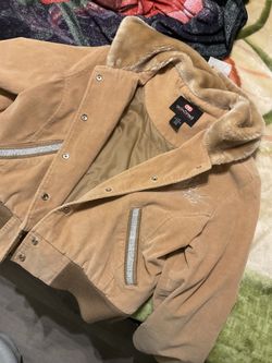 Eckored Sweater