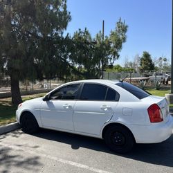 2011 Hyundai Accent
