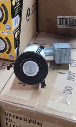 Light ceiling 3” LED Bronze complete kit $5