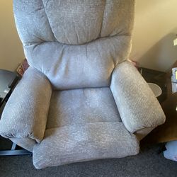Lazy Boy rocker recliner, swivel!
