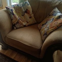 Nice Brown Antic Chair With Cushions