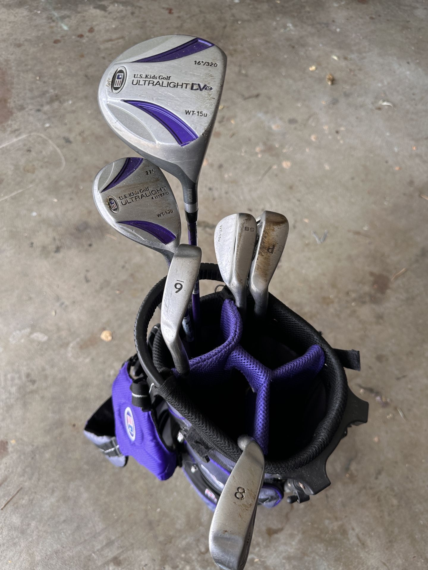 Uskg Kids Golf Clubs And Bag Size 54