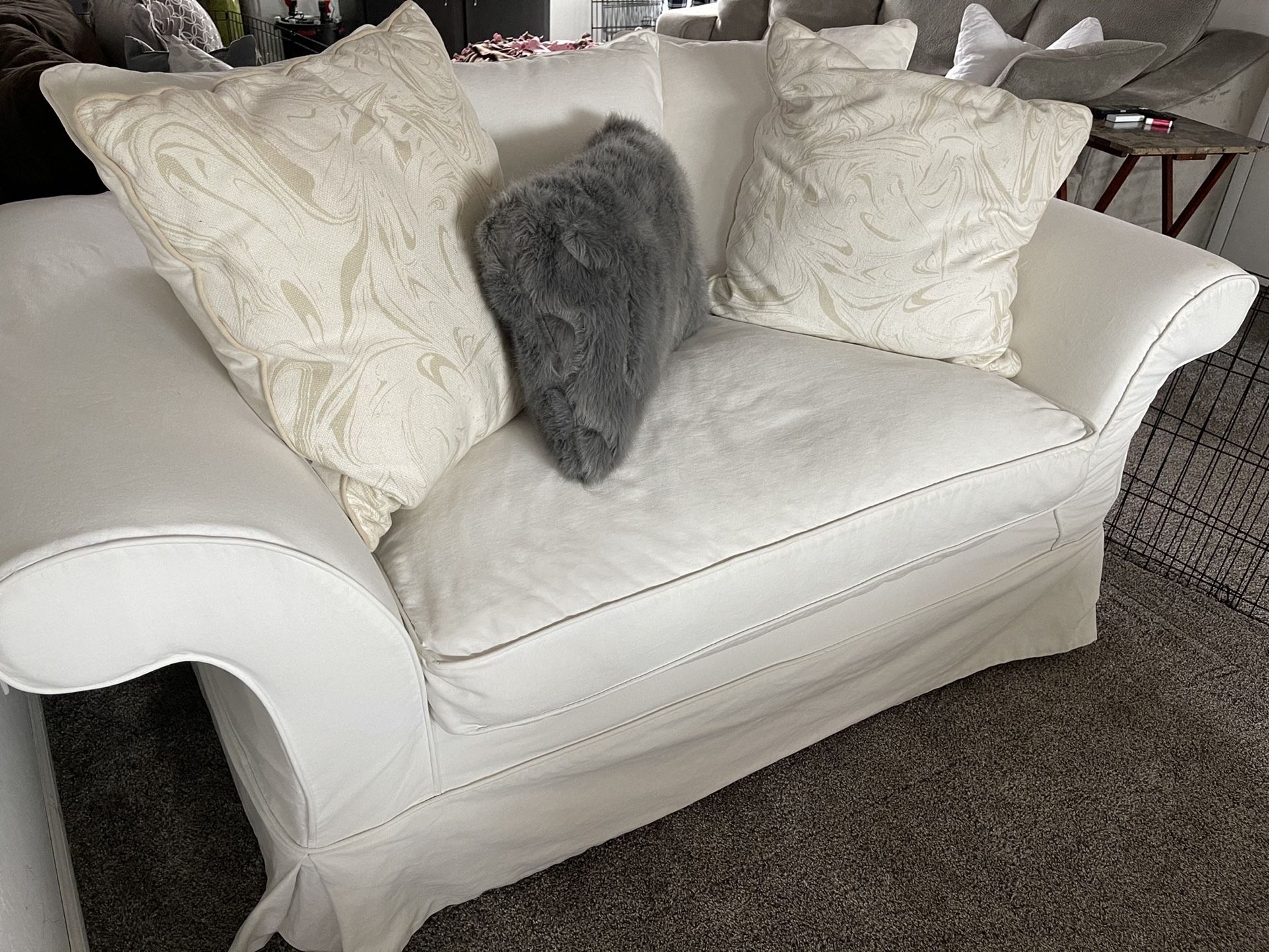 Shabby Chic Loveseat Couch