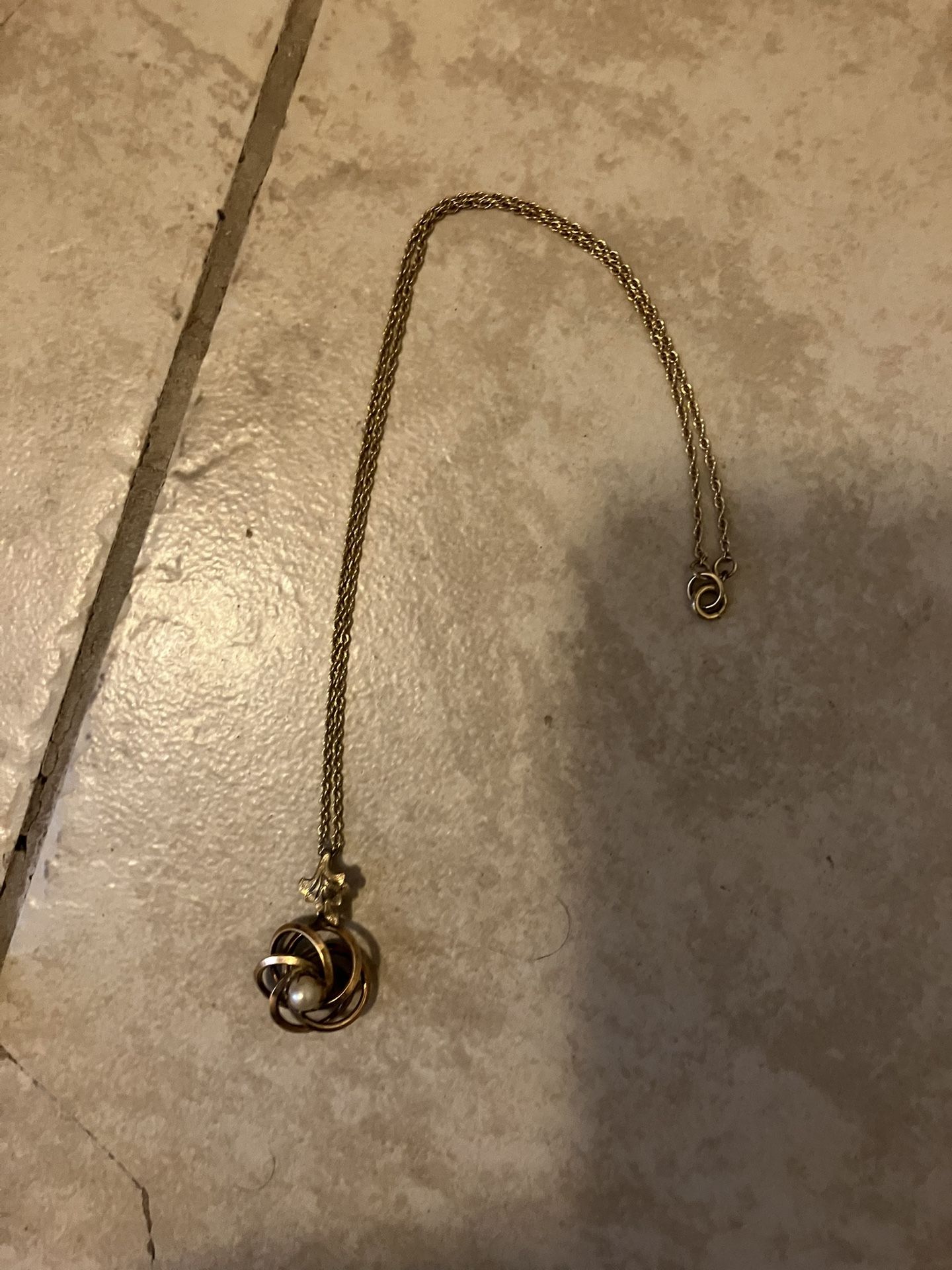 18” antique gold filled pendant necklace