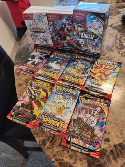 Pokemon Scarlet & violet Prismatic evolution booster bundle