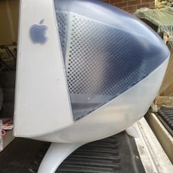 Old Apple Monitor (doesn’t Work) Antique 