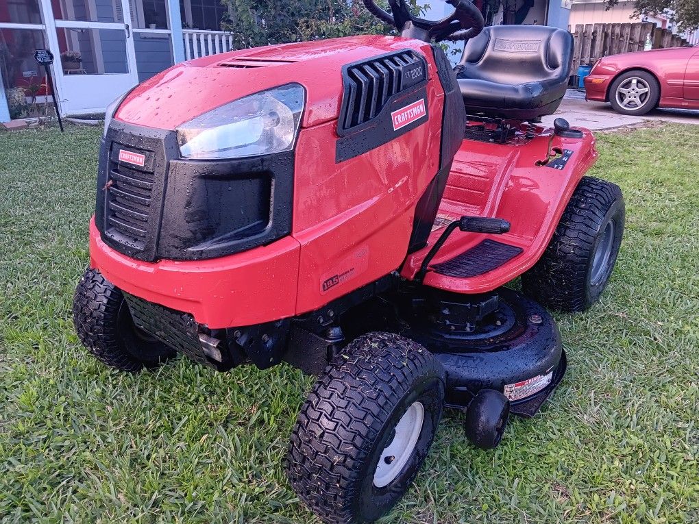 Craftsman Riding Mower