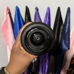 Sony 28-70mm F3.5-5.6 FE Standard Zoom Lens, Black