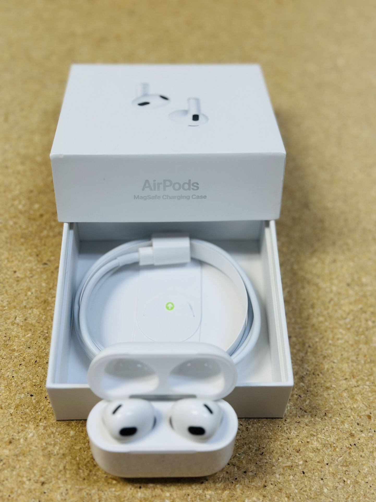 Apple AirPods (3rd Generation) Renewed