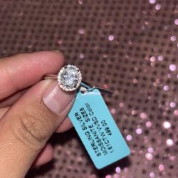 Sterling Silver Moissanite Ring Size 6