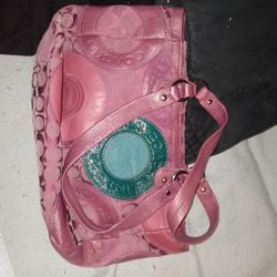 Coach Signature Inlaid C Tote (Style No. 15486)